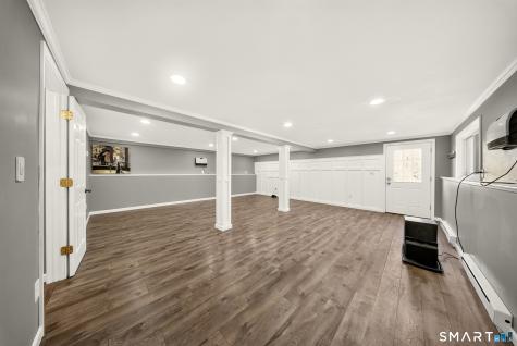 84 Lakeview Terrace Newtown CT 06482
