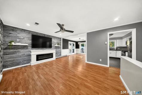 84 Lakeview Terrace Newtown CT 06482