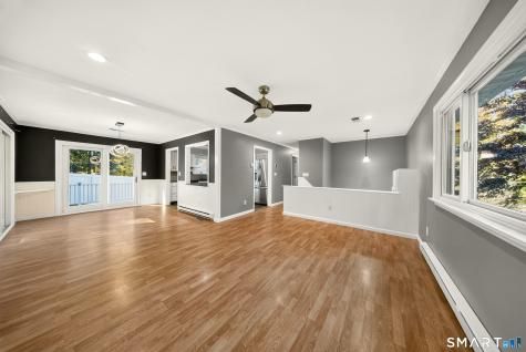 84 Lakeview Terrace Newtown CT 06482