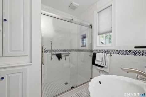 23 Lake North Drive New Fairfield CT 06812