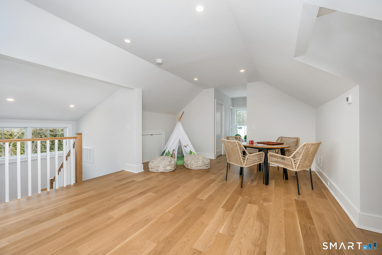 32 Relihan Road Darien CT 06820