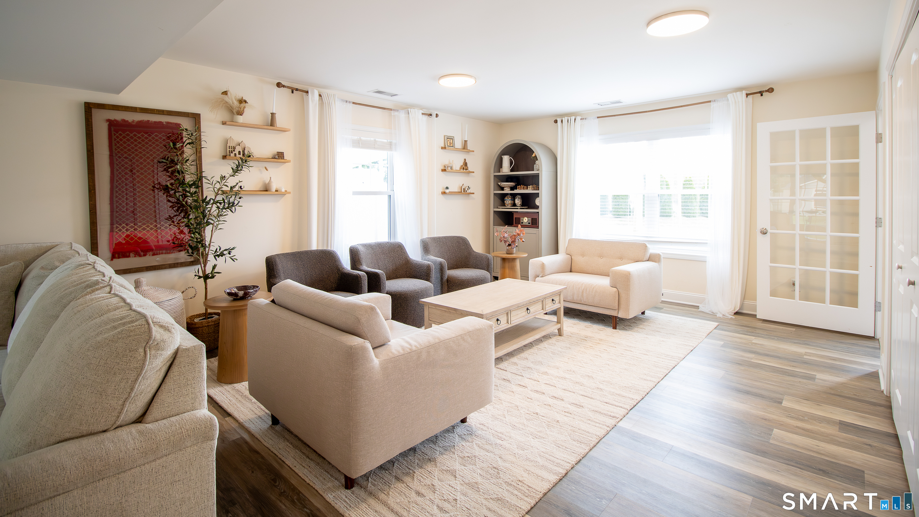 20 Twin Oaks Terrace Milford CT 06460