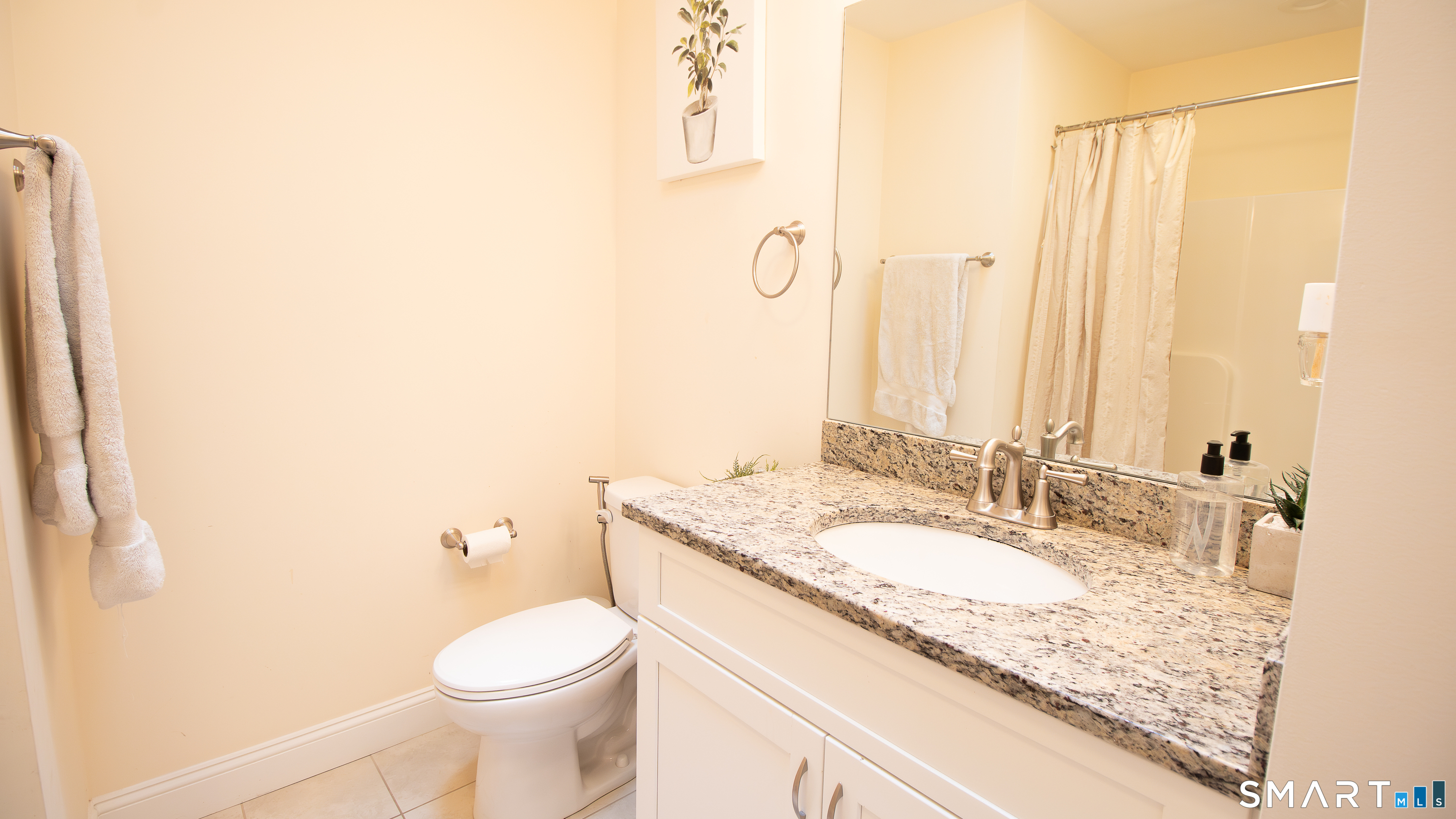 20 Twin Oaks Terrace Milford CT 06460