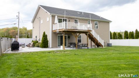 20 Twin Oaks Terrace Milford CT 06460