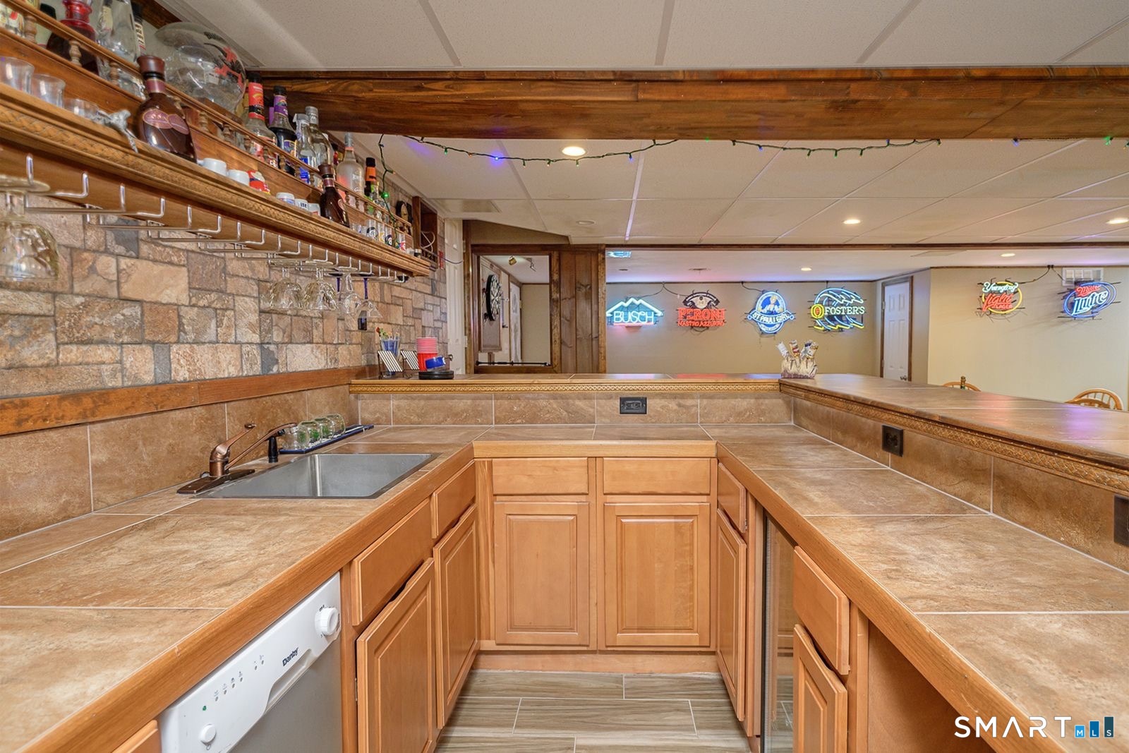 689 Squaw Rock Road Plainfield CT 06354