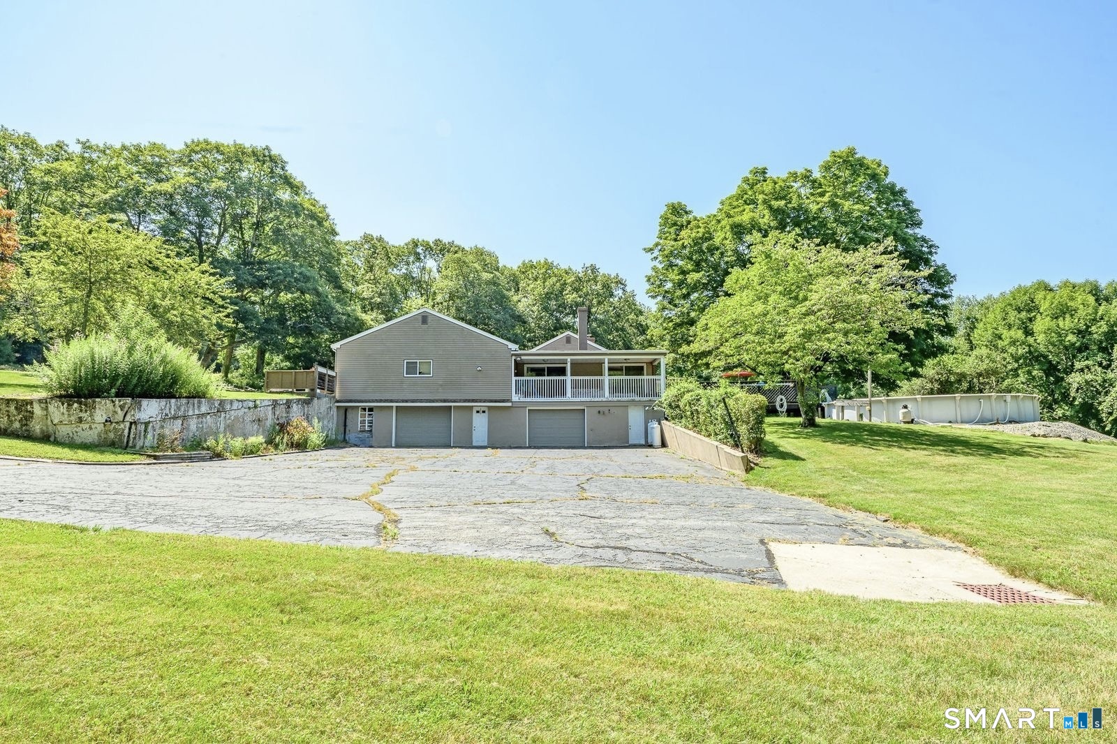 689 Squaw Rock Road Plainfield CT 06354
