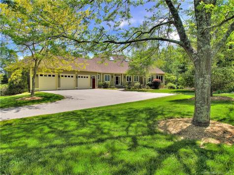 25 Chatham Drive Mansfield CT 06268