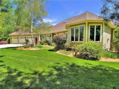 25 Chatham Drive Mansfield CT 06268