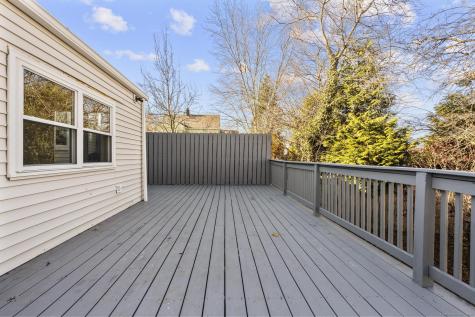 4 Bellview Road Branford CT 06405