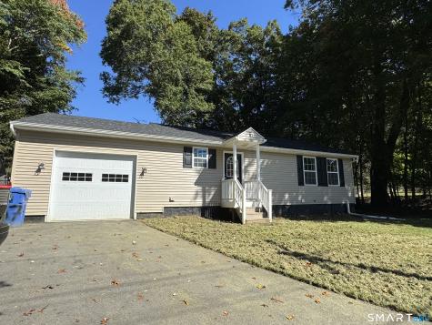 57 Mohegan Park Road Norwich CT 06360