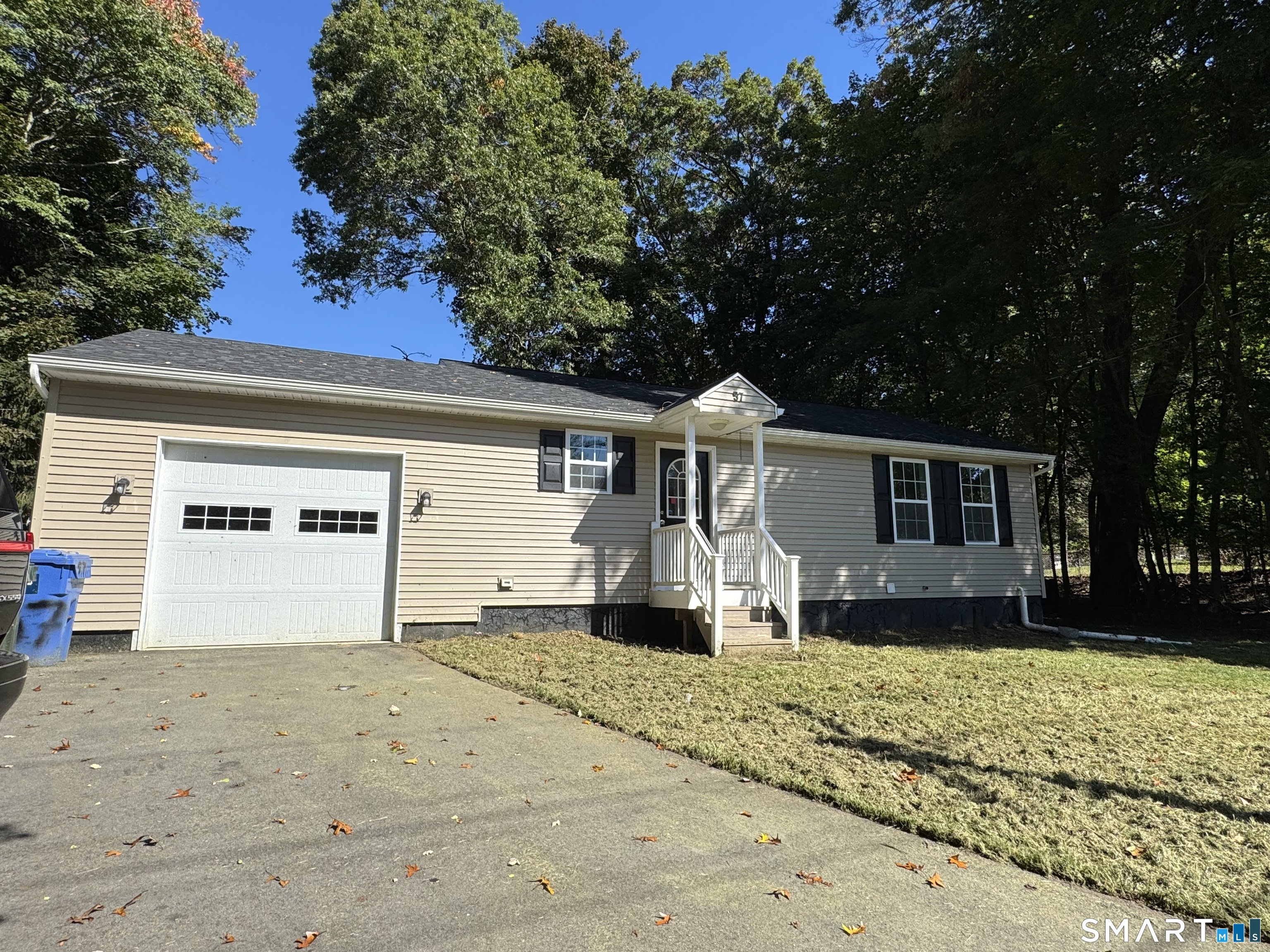 57 Mohegan Park Road Norwich CT 06360