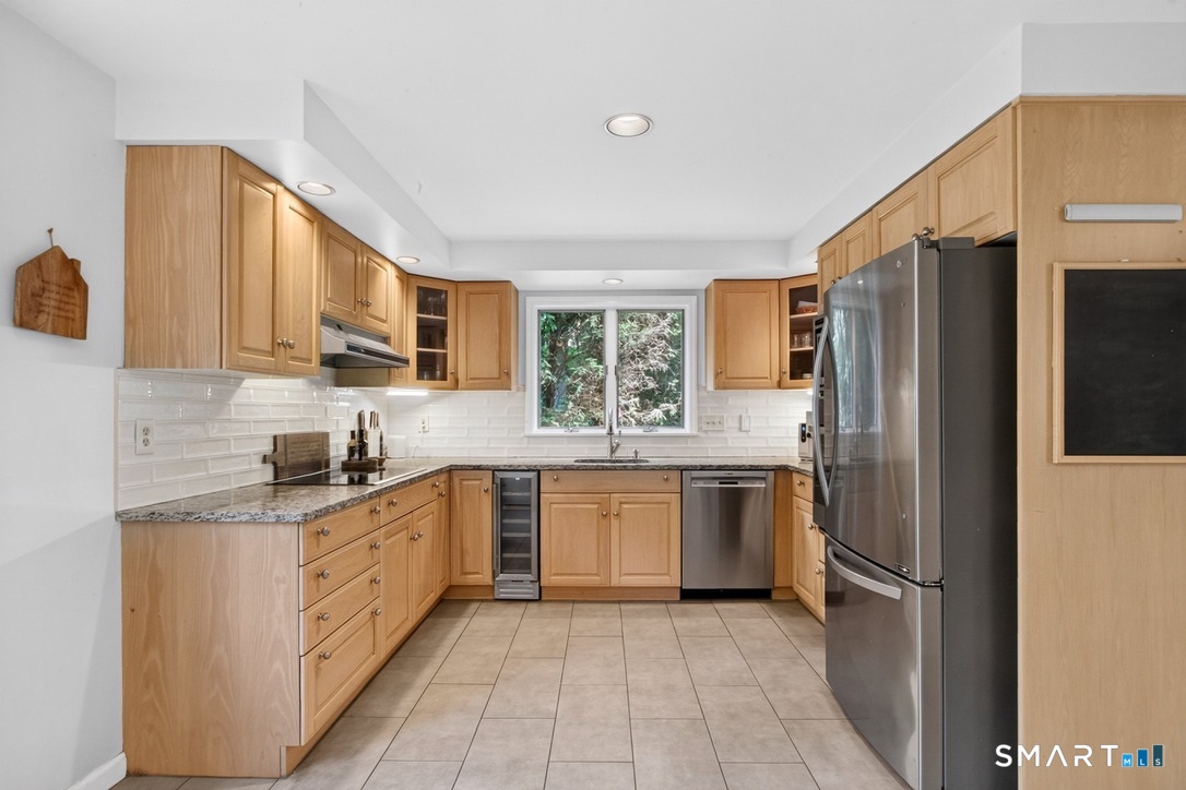 23 Blue Mountain Ridge Norwalk CT 06851