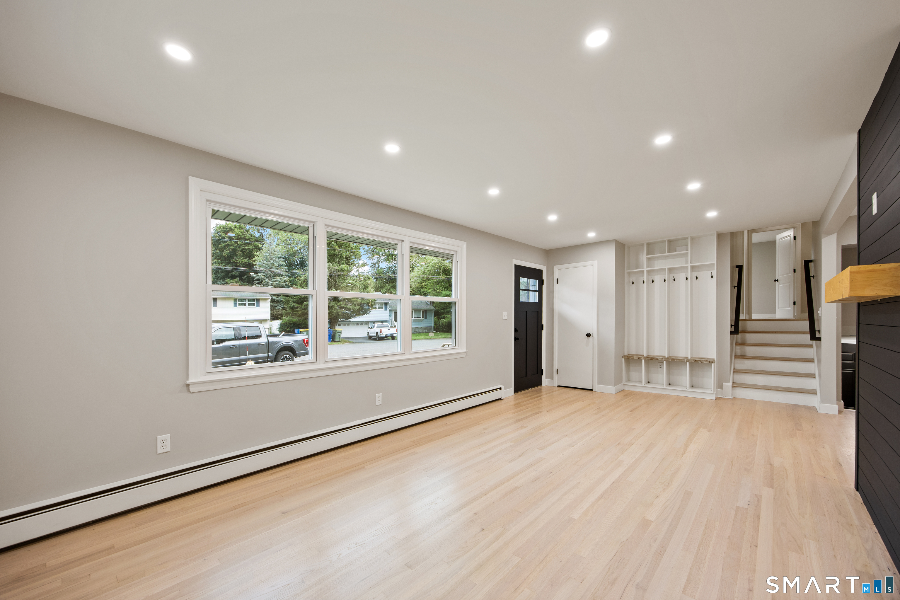 37 Skyview Lane Waterbury CT 06708