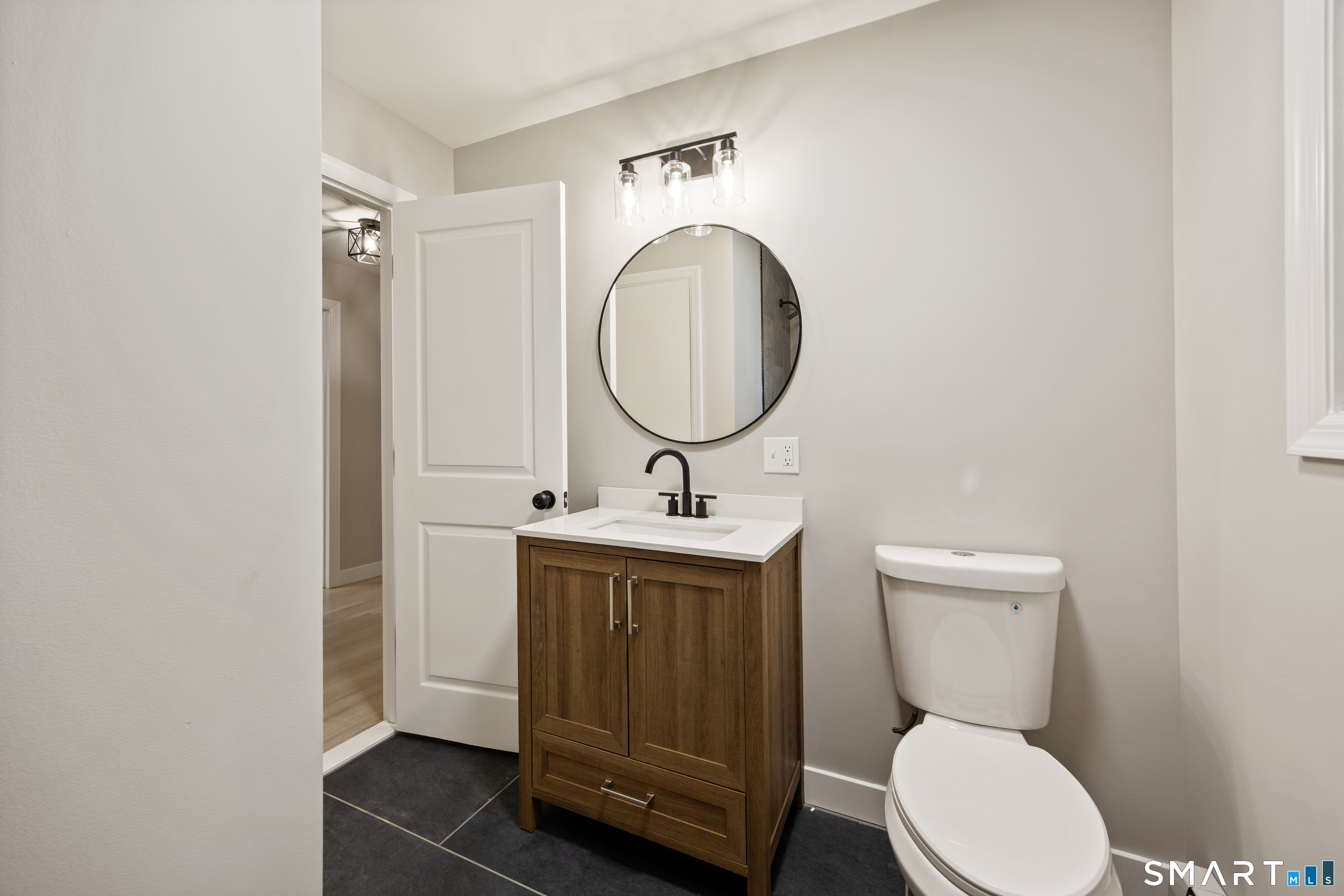 37 Skyview Lane Waterbury CT 06708