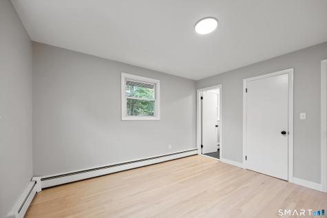 37 Skyview Lane Waterbury CT 06708