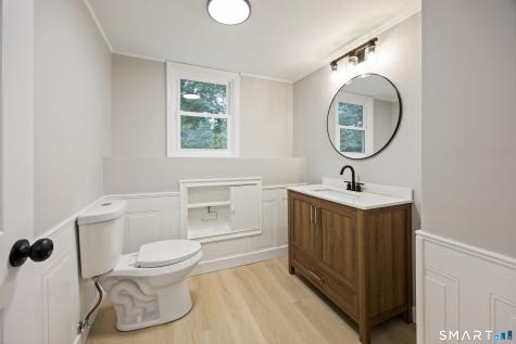 37 Skyview Lane Waterbury CT 06708