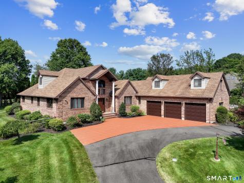 7 Regency Drive North Haven CT 06473