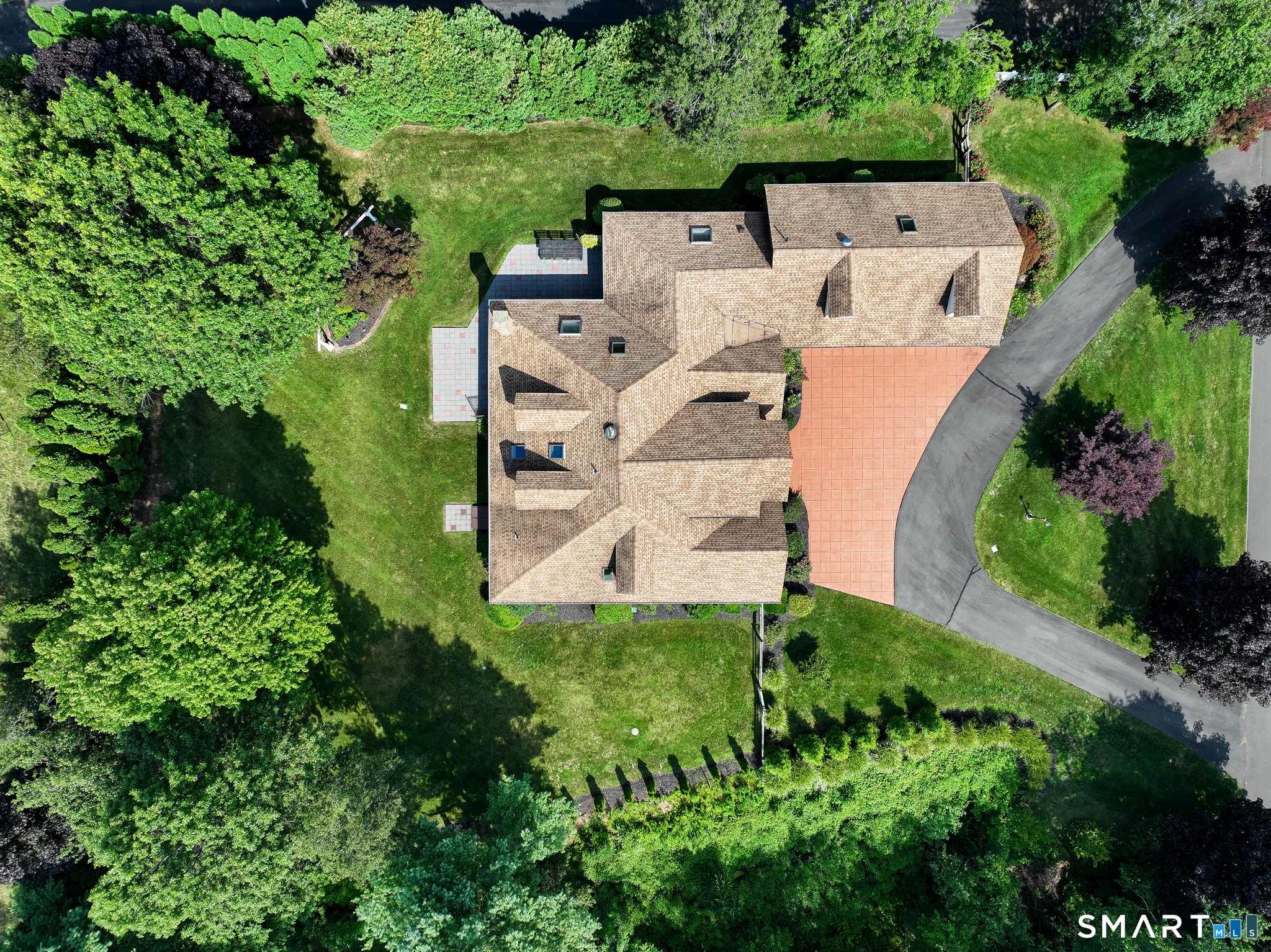 7 Regency Drive North Haven CT 06473