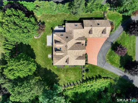 7 Regency Drive North Haven CT 06473