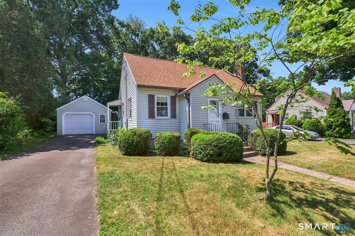 64 Bretton Road Manchester CT 06042