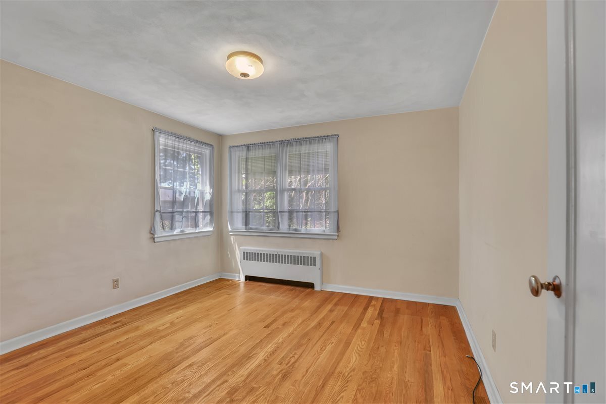 64 Bretton Road Manchester CT 06042