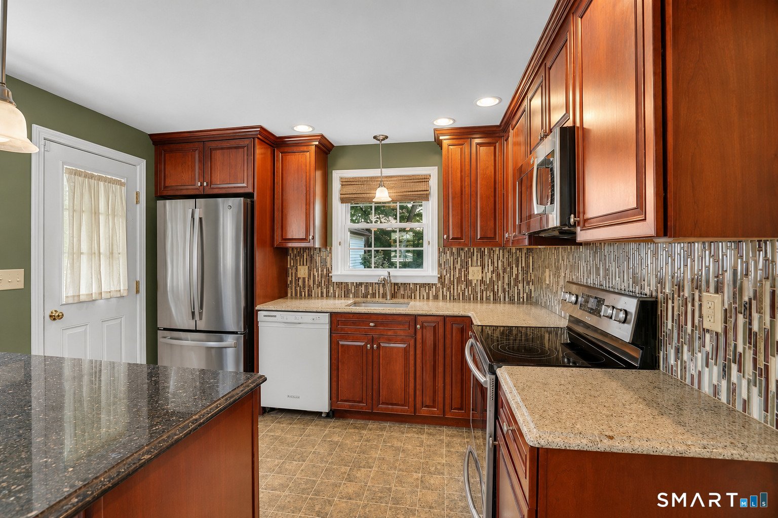 64 Bretton Road Manchester CT 06042