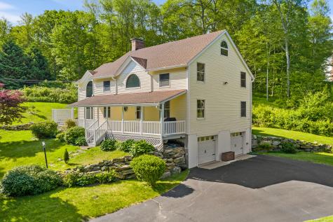 387 Wyassup Road North Stonington CT 06359