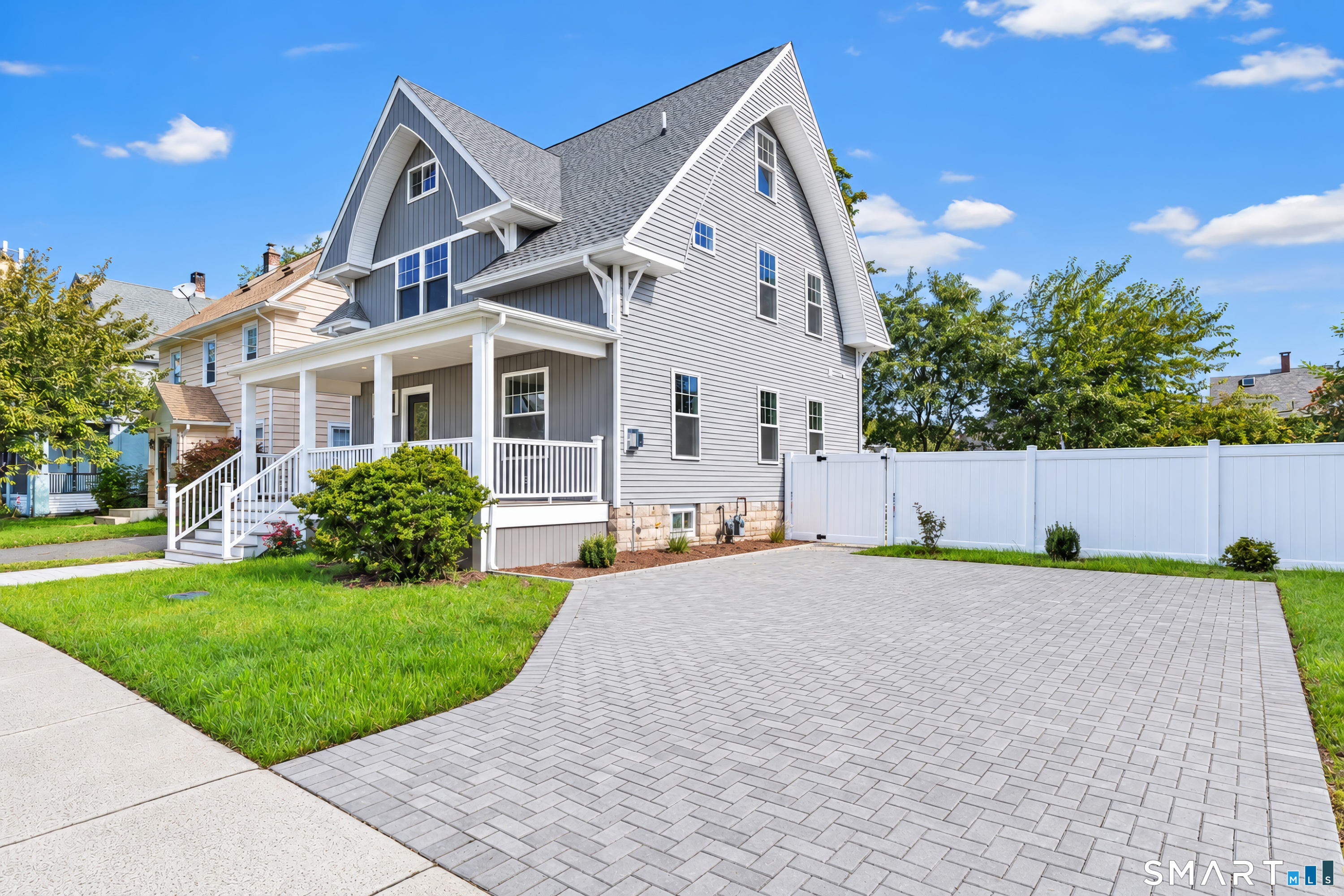 53 Washington Manor Avenue West Haven CT 06516