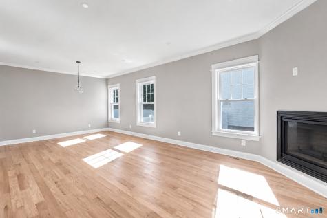 53 Washington Manor Avenue West Haven CT 06516
