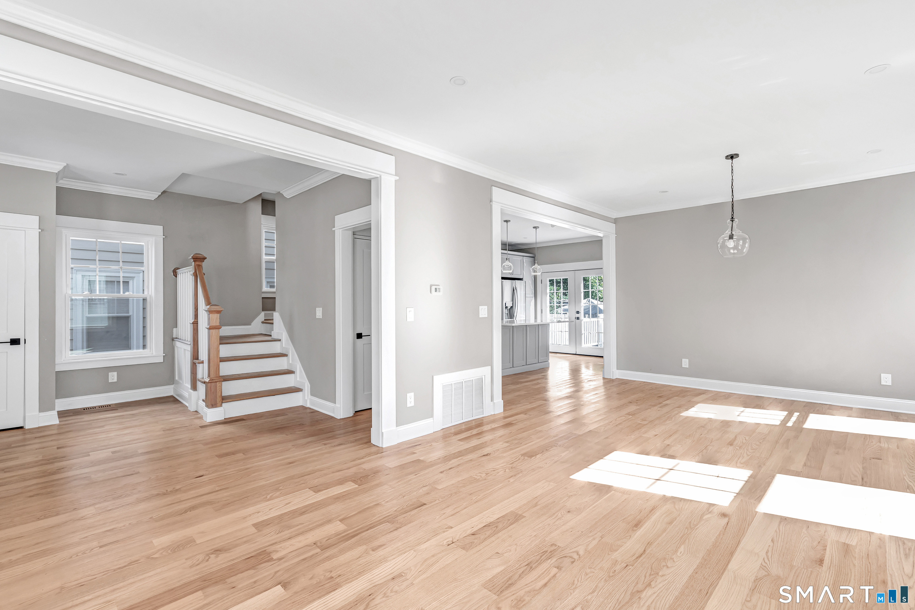 53 Washington Manor Avenue West Haven CT 06516
