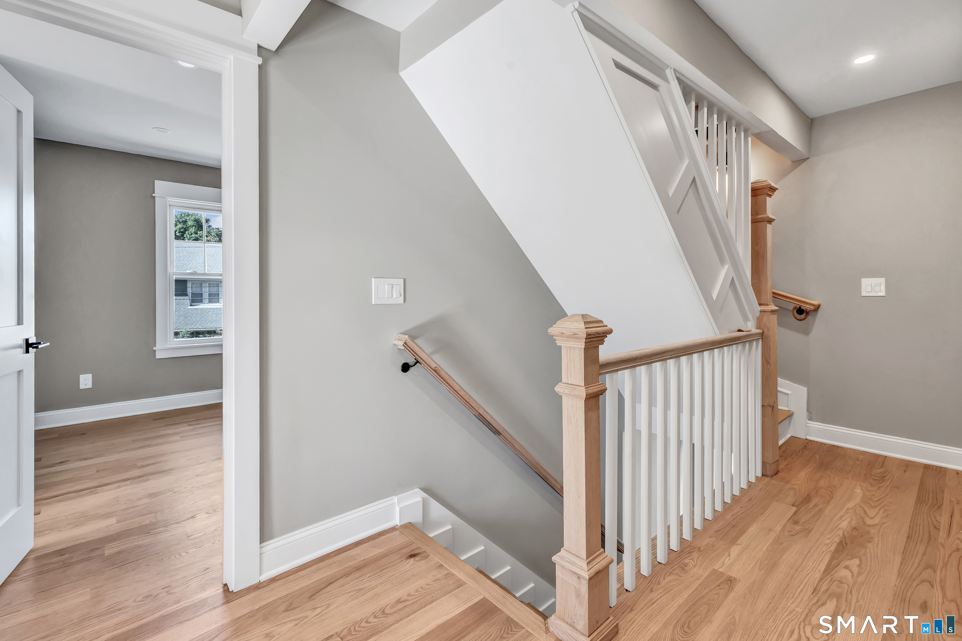 53 Washington Manor Avenue West Haven CT 06516