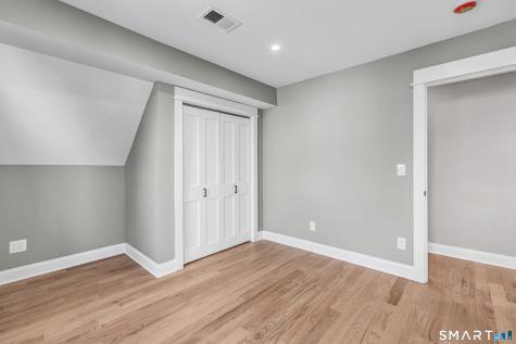 53 Washington Manor Avenue West Haven CT 06516