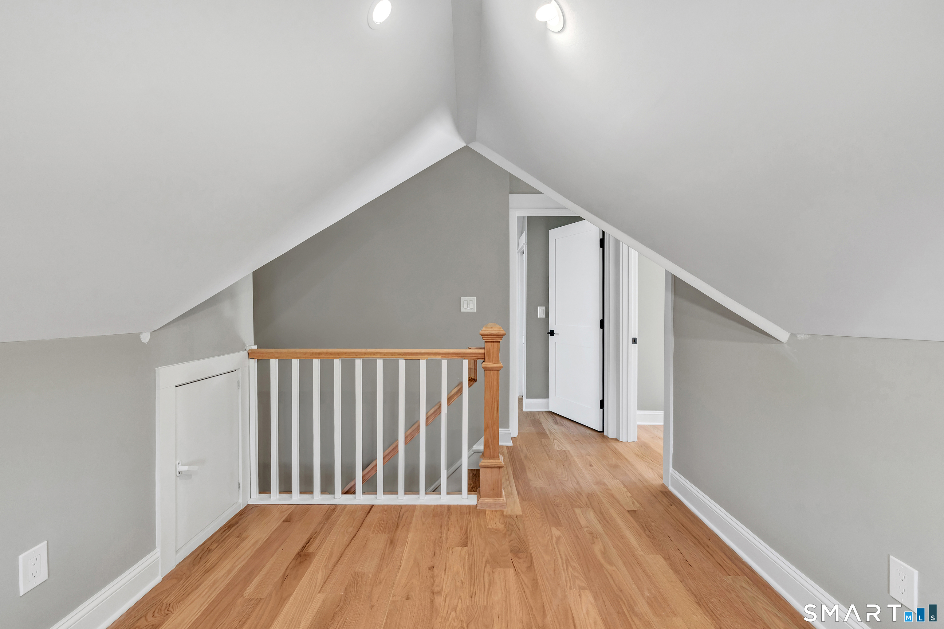 53 Washington Manor Avenue West Haven CT 06516
