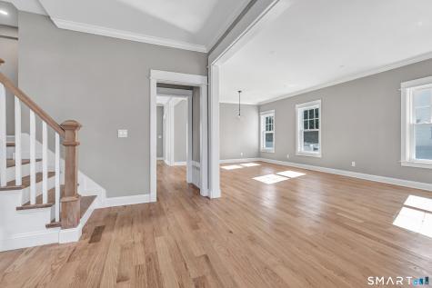 53 Washington Manor Avenue West Haven CT 06516