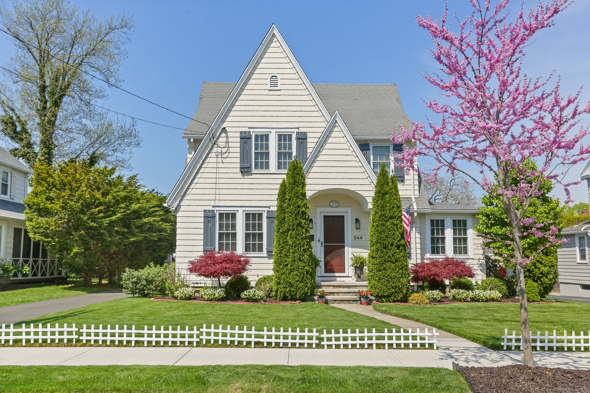 344 Lake Avenue Bridgeport CT 06605