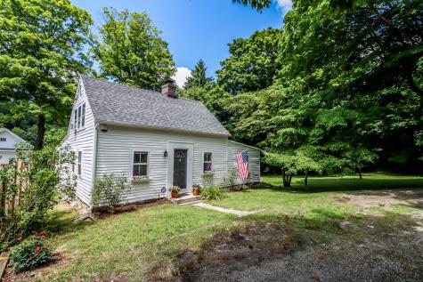 3 Riverside Road Newtown CT 06482