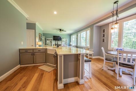 76-R Ivy Way Durham CT 06422