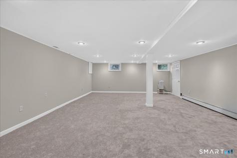 210 Bayard Avenue North Haven CT 06473