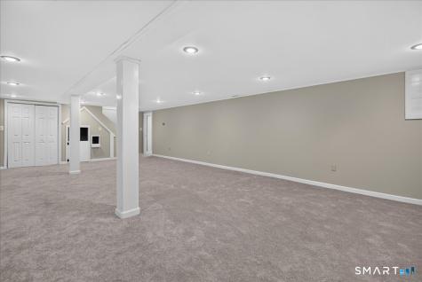 210 Bayard Avenue North Haven CT 06473