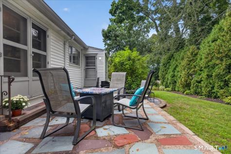 210 Bayard Avenue North Haven CT 06473