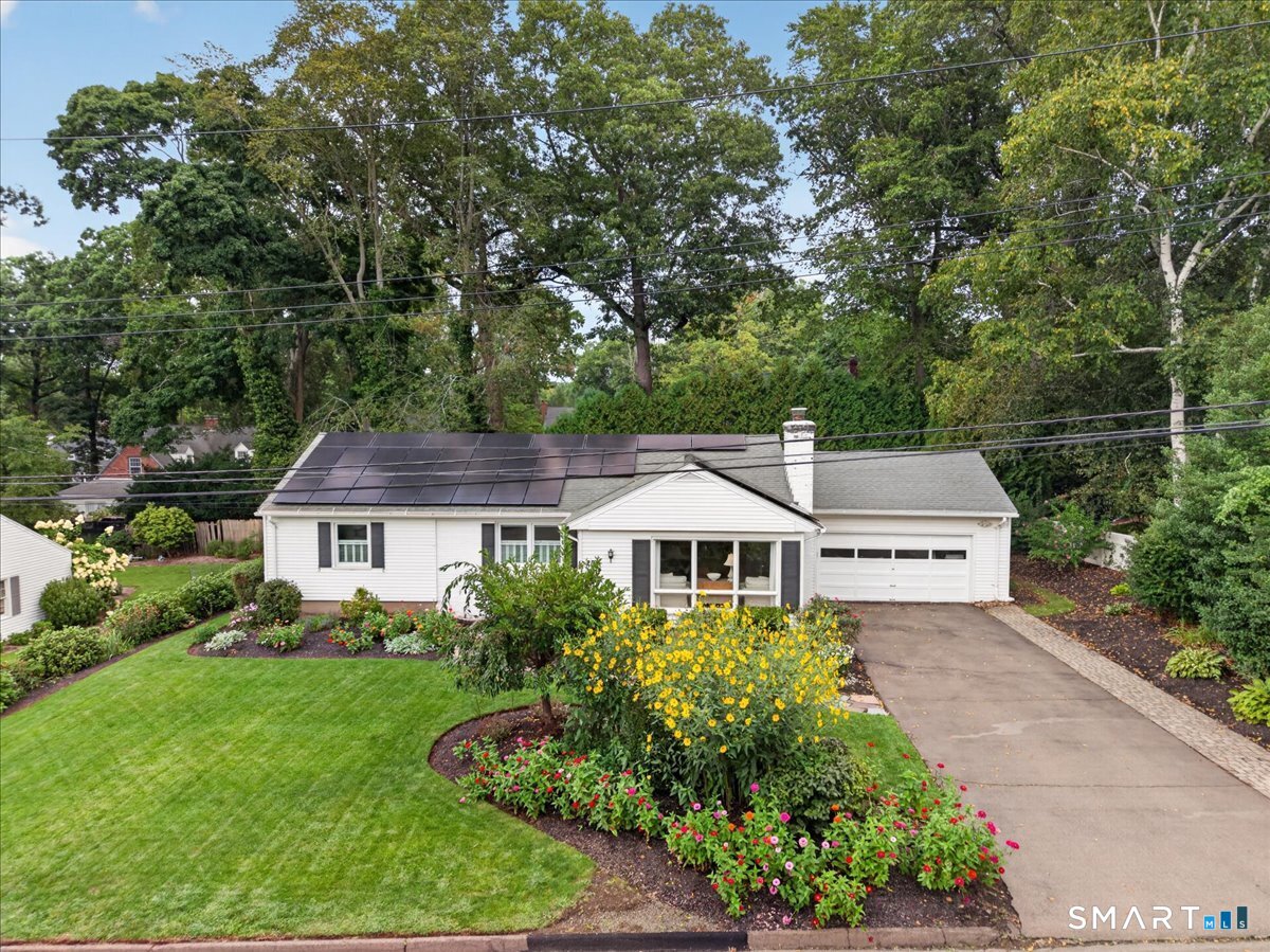210 Bayard Avenue North Haven CT 06473
