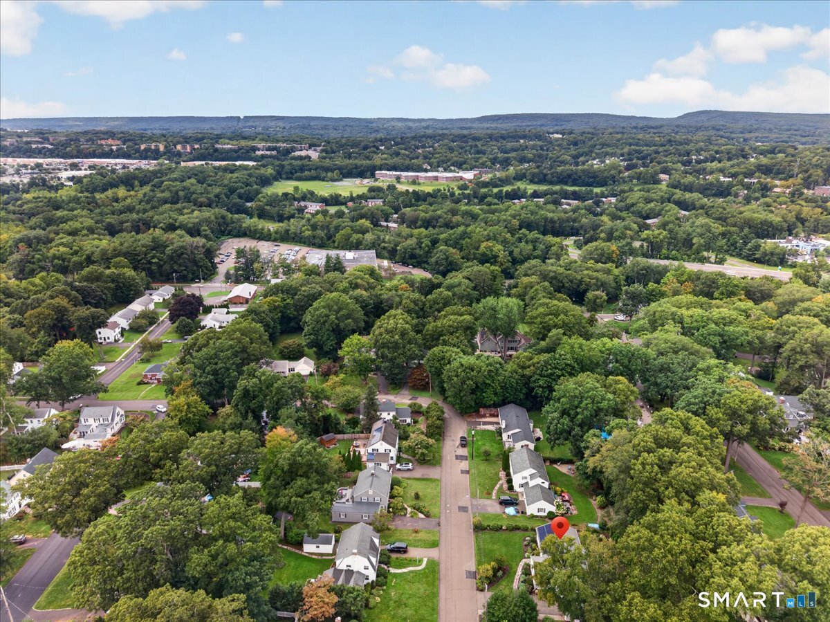 210 Bayard Avenue North Haven CT 06473