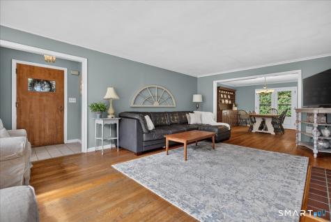 210 Bayard Avenue North Haven CT 06473