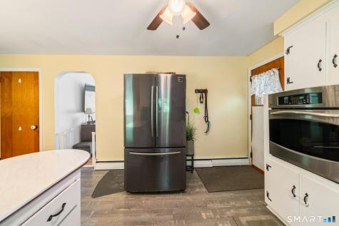 18 Shelton Street Seymour CT 06483