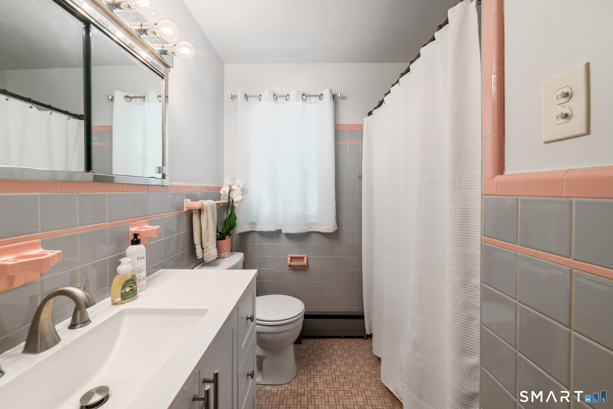 18 Shelton Street Seymour CT 06483