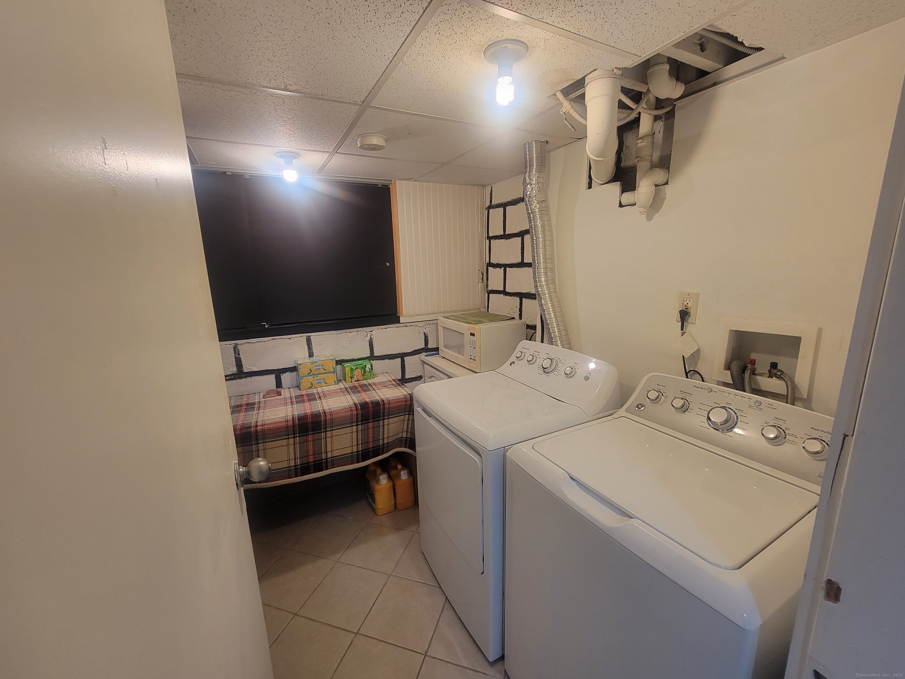 336 Circular Avenue Hamden CT 06514