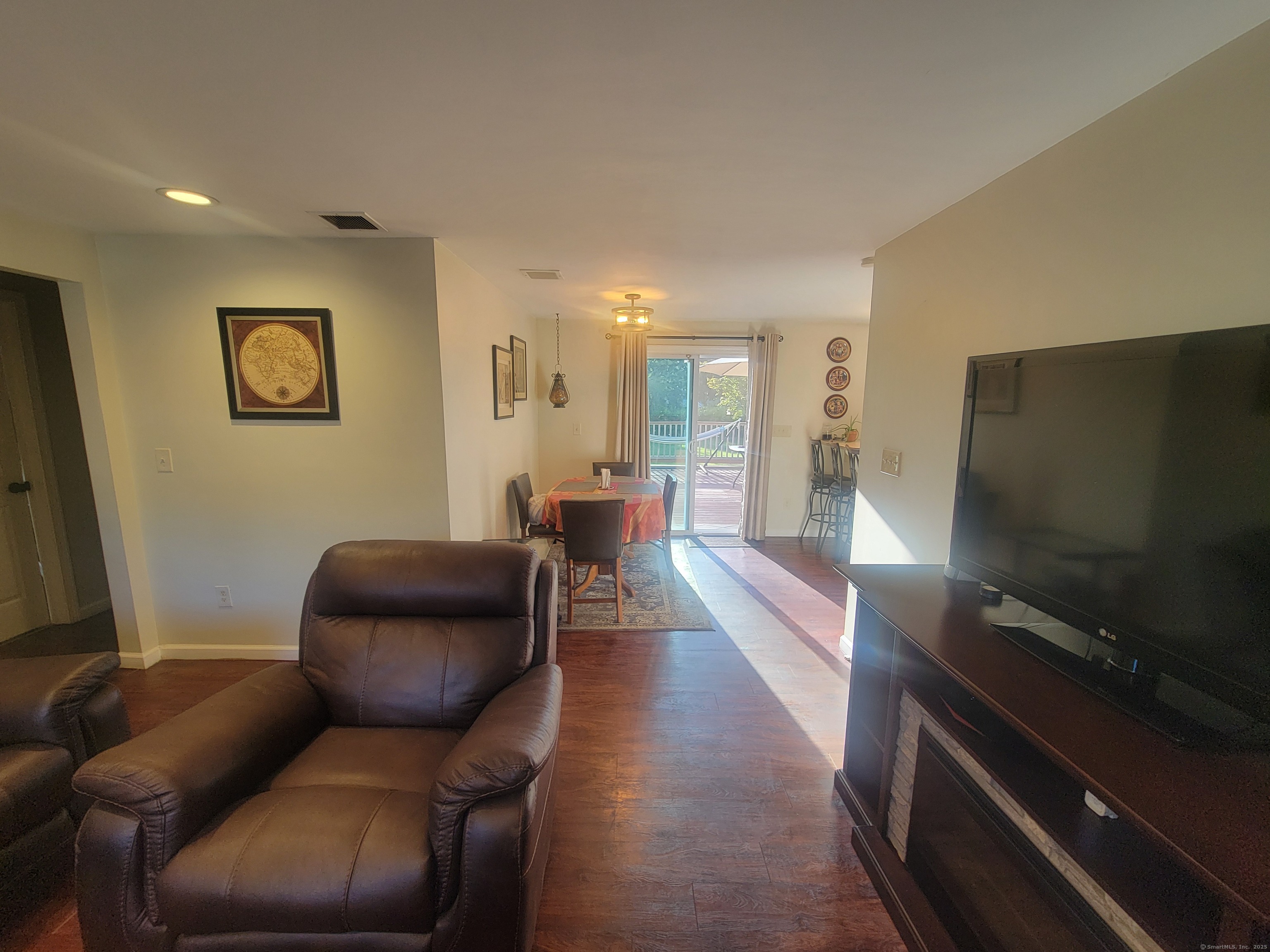 336 Circular Avenue Hamden CT 06514