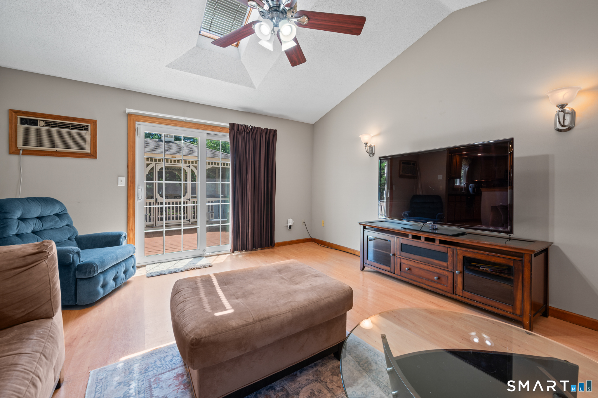 9 Kelly Drive Enfield CT 06082