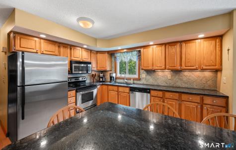 9 Kelly Drive Enfield CT 06082