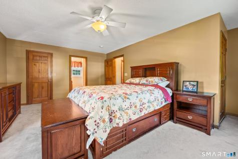 9 Kelly Drive Enfield CT 06082